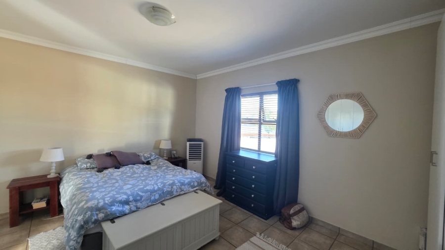3 Bedroom Property for Sale in Country Club Western Cape
